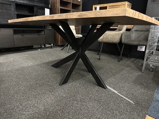 eetkamertafel Schiermonnikoog